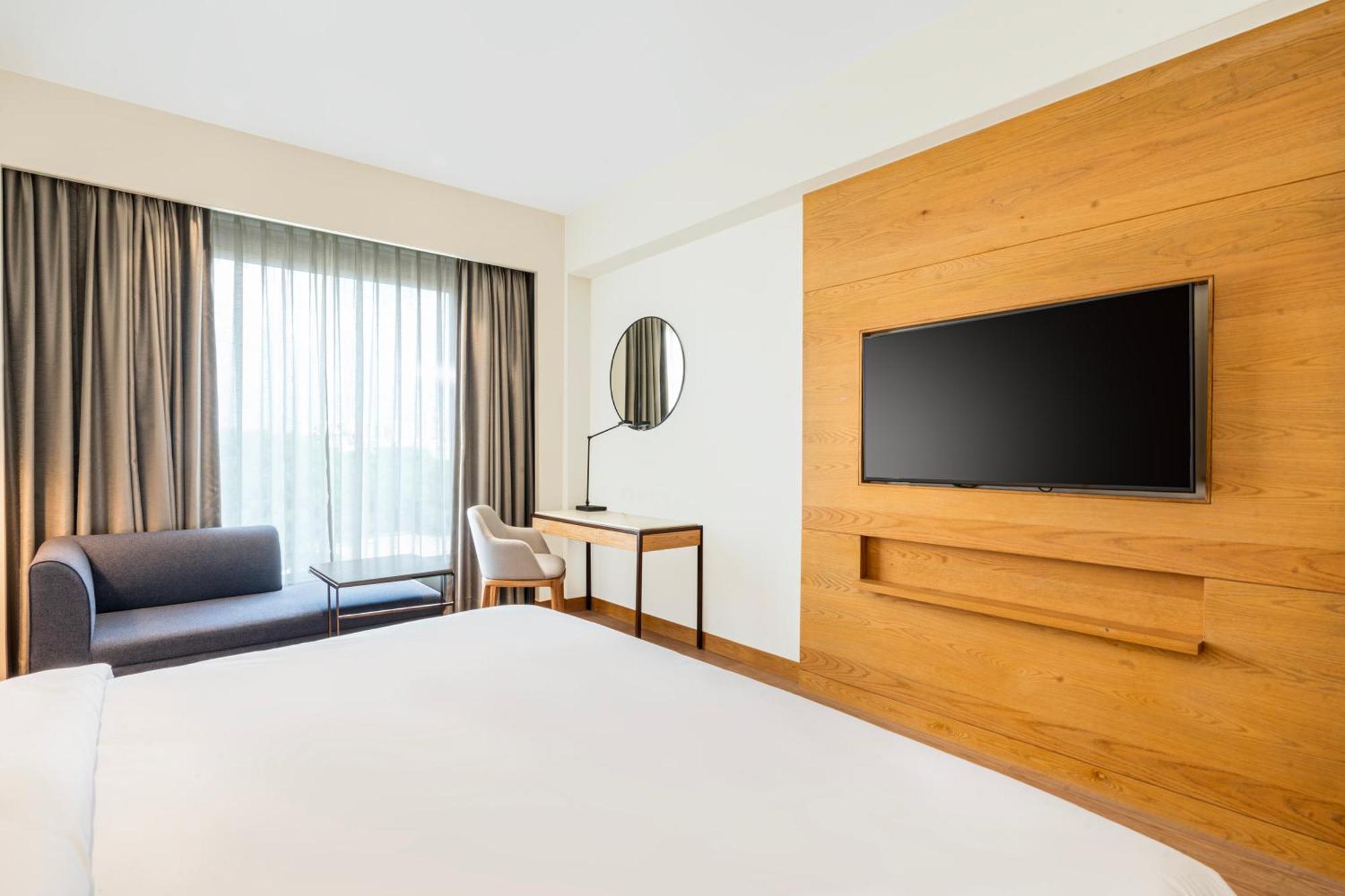 Radisson Hotel Vrindāvan Eksteriør bilde