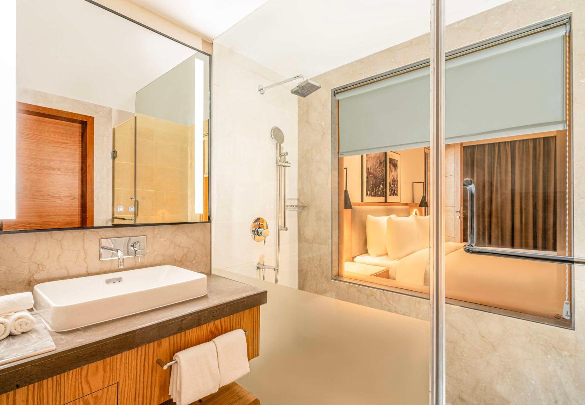 Radisson Hotel Vrindāvan Eksteriør bilde