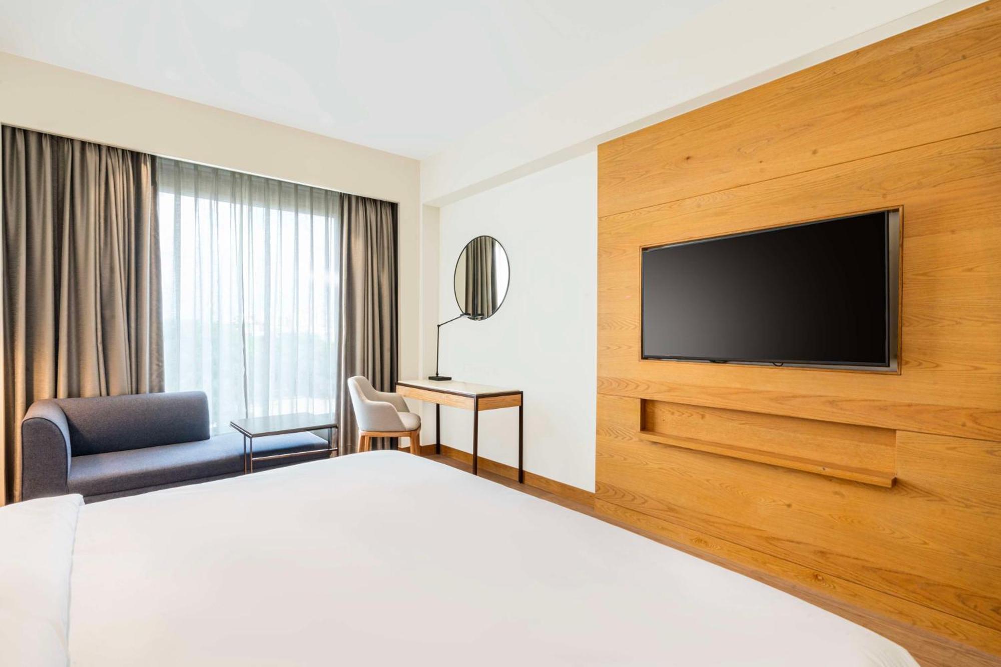 Radisson Hotel Vrindāvan Eksteriør bilde